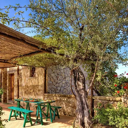 Casale La Torre Hotell *